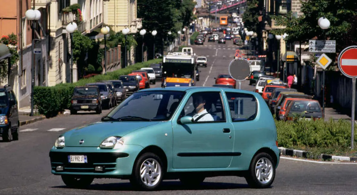 Image for Tyle kosztowały auta w 1999 r. Dzisiaj kupisz za to rower