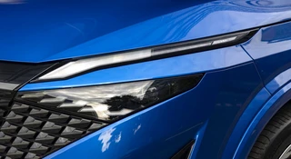 Oto nowy Nissan Qashqai. Trzeba wzmocnić drzwi w salonach