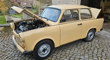 Trabant za 15 tys. euro może być twój. Ten jest inny niż wszystkie