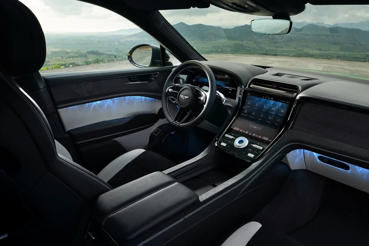 https://cdn-ab.spidersweb.pl/2026/09/bentley-torcal-s-2026-premiera-12.jpg
