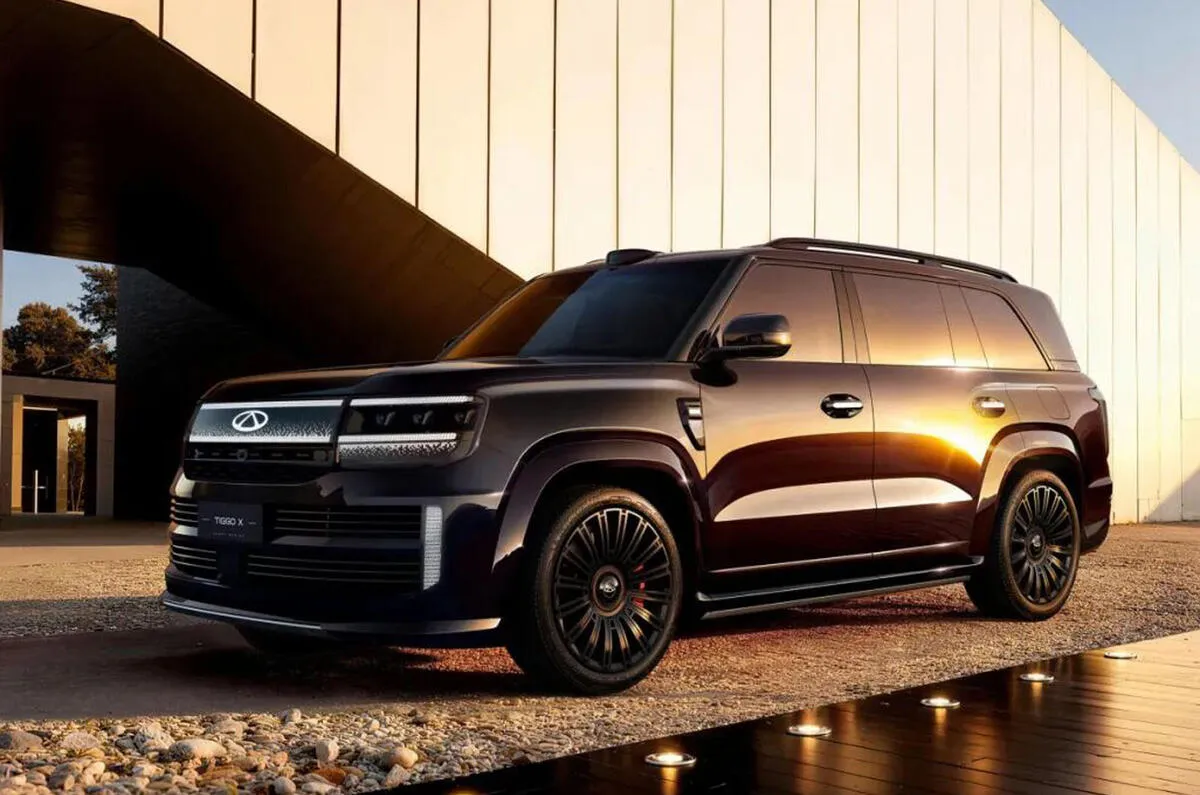 https://cdn-ab.spidersweb.pl/2026/09/chery-tiggo-x-przod.jpg