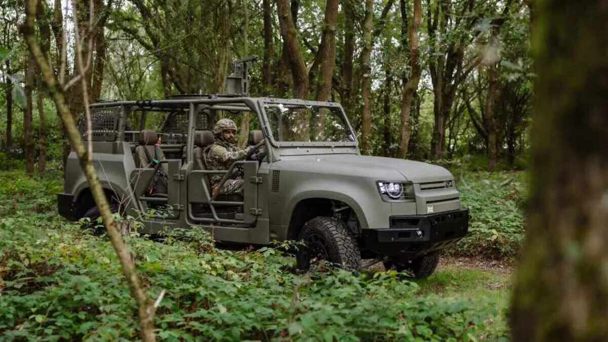 Land Rover ma swojego Honkera. Wrócili do korzeni