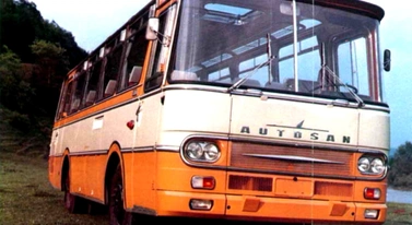 Autosan przedstawił nowy autobus. Wygląda kontrowersyjnie, ale nawiązuje do legendy
