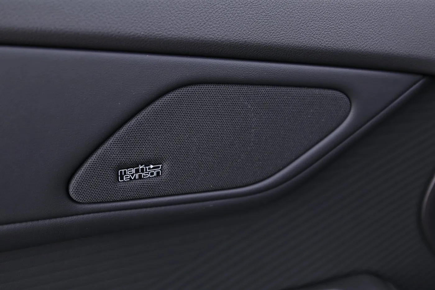 Lexus ES 300h - audio