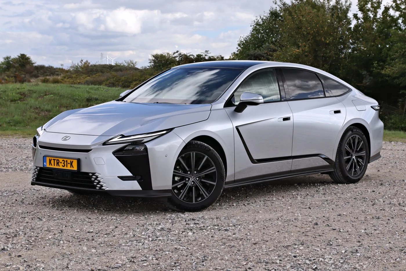 https://cdn-ab.spidersweb.pl/2026/09/lexus-es-300h-2026-pierwsza-jazda-31.jpg
