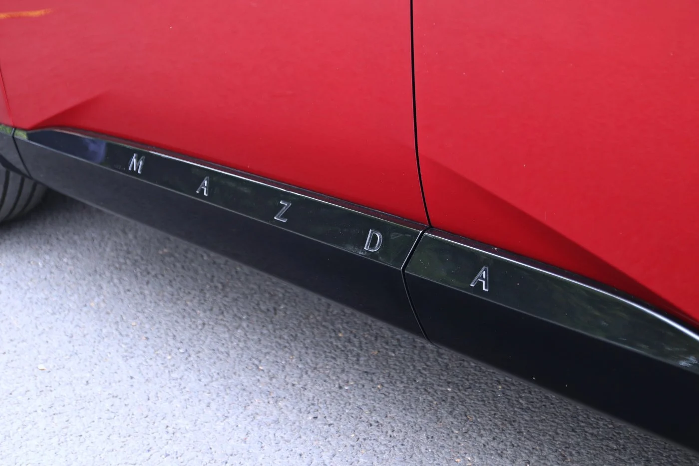 Mazda CX-6e - detal 