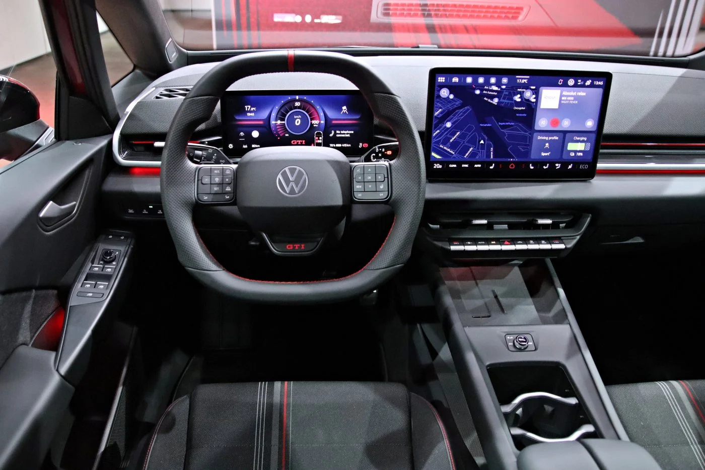 VW ID.3 GTI - deska rozdzielcza 