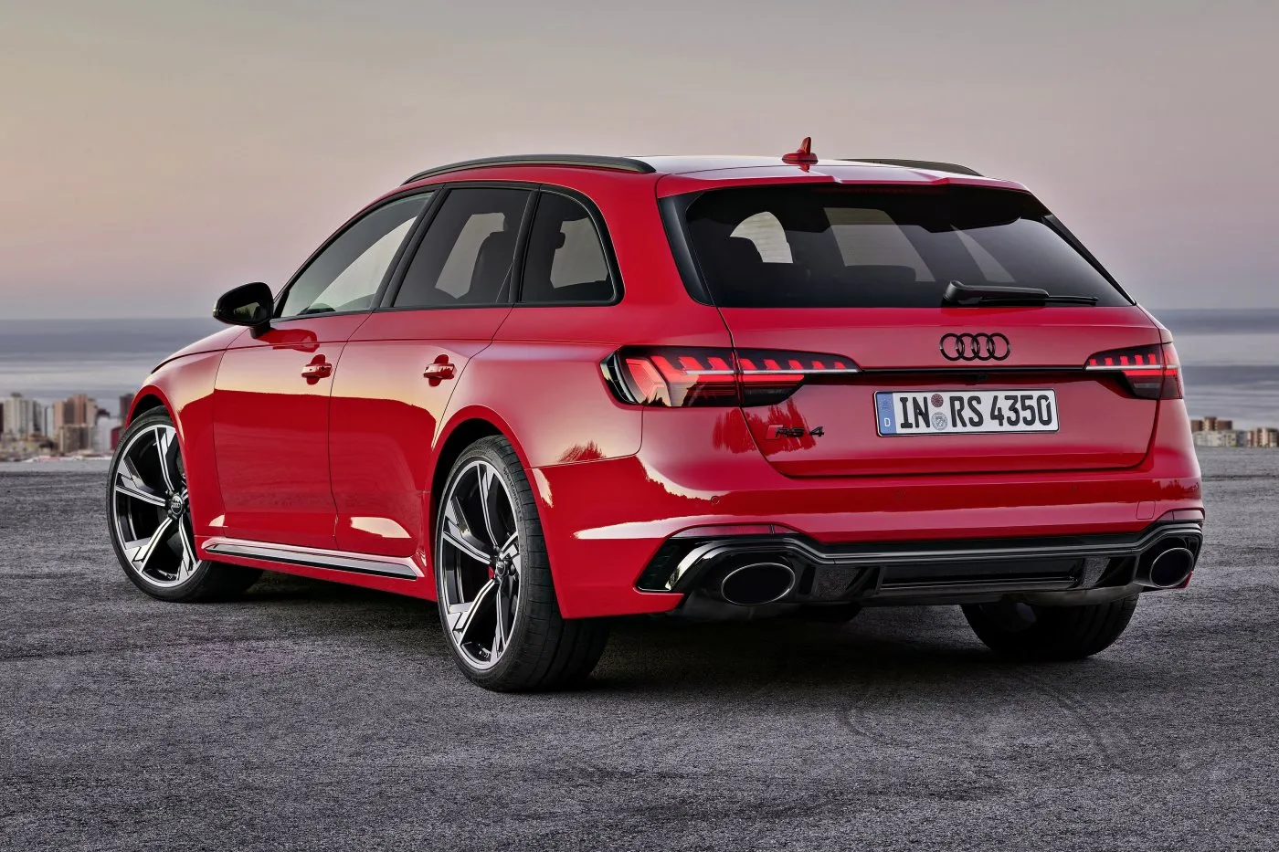 Audi RS 4 Avant 