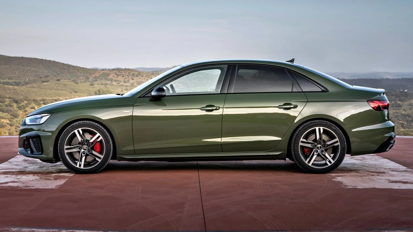 Audi A4 Limousine 