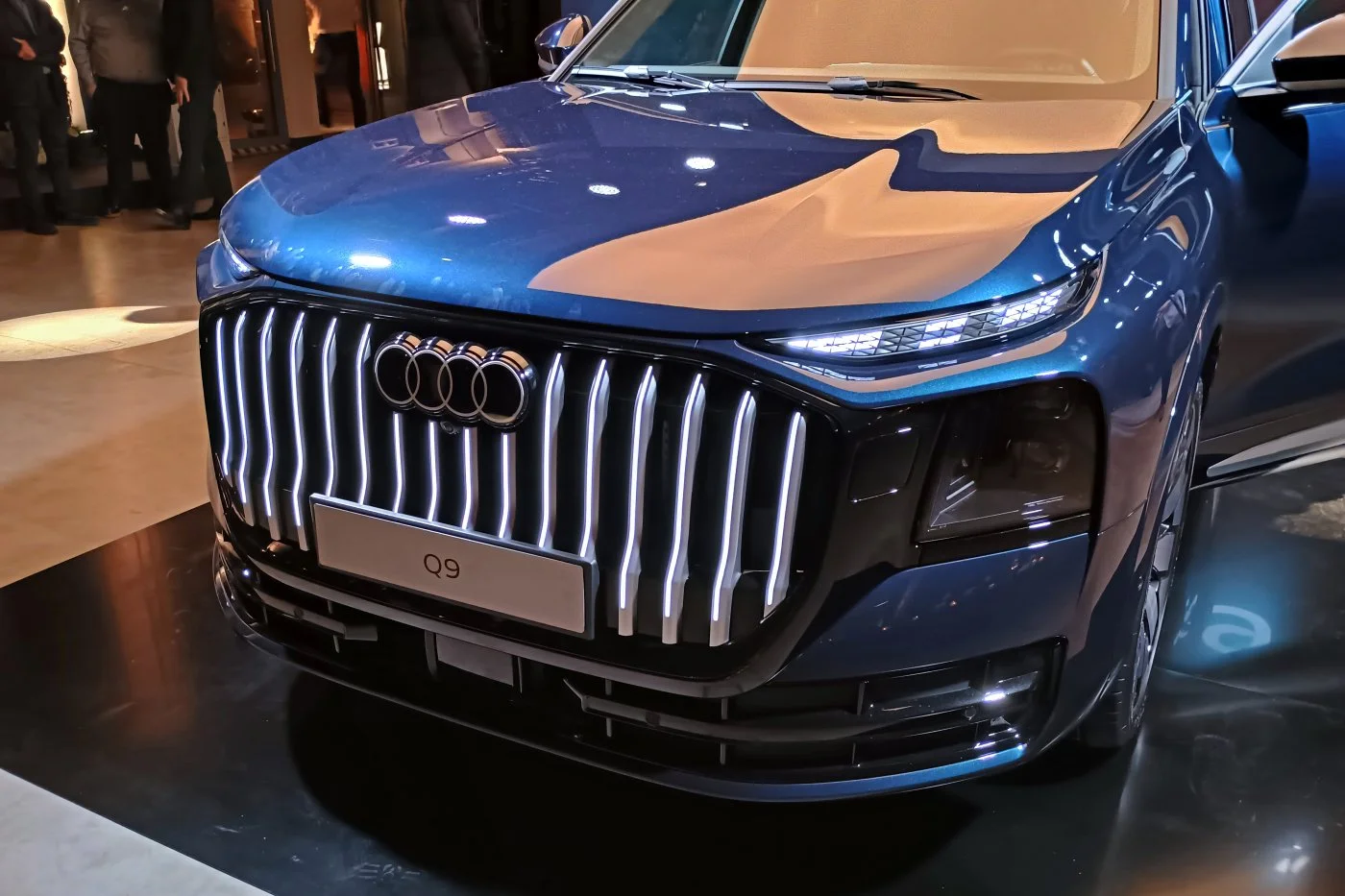 https://cdn-ab.spidersweb.pl/2026/10/audi-q9-polska-premiera-4.jpg