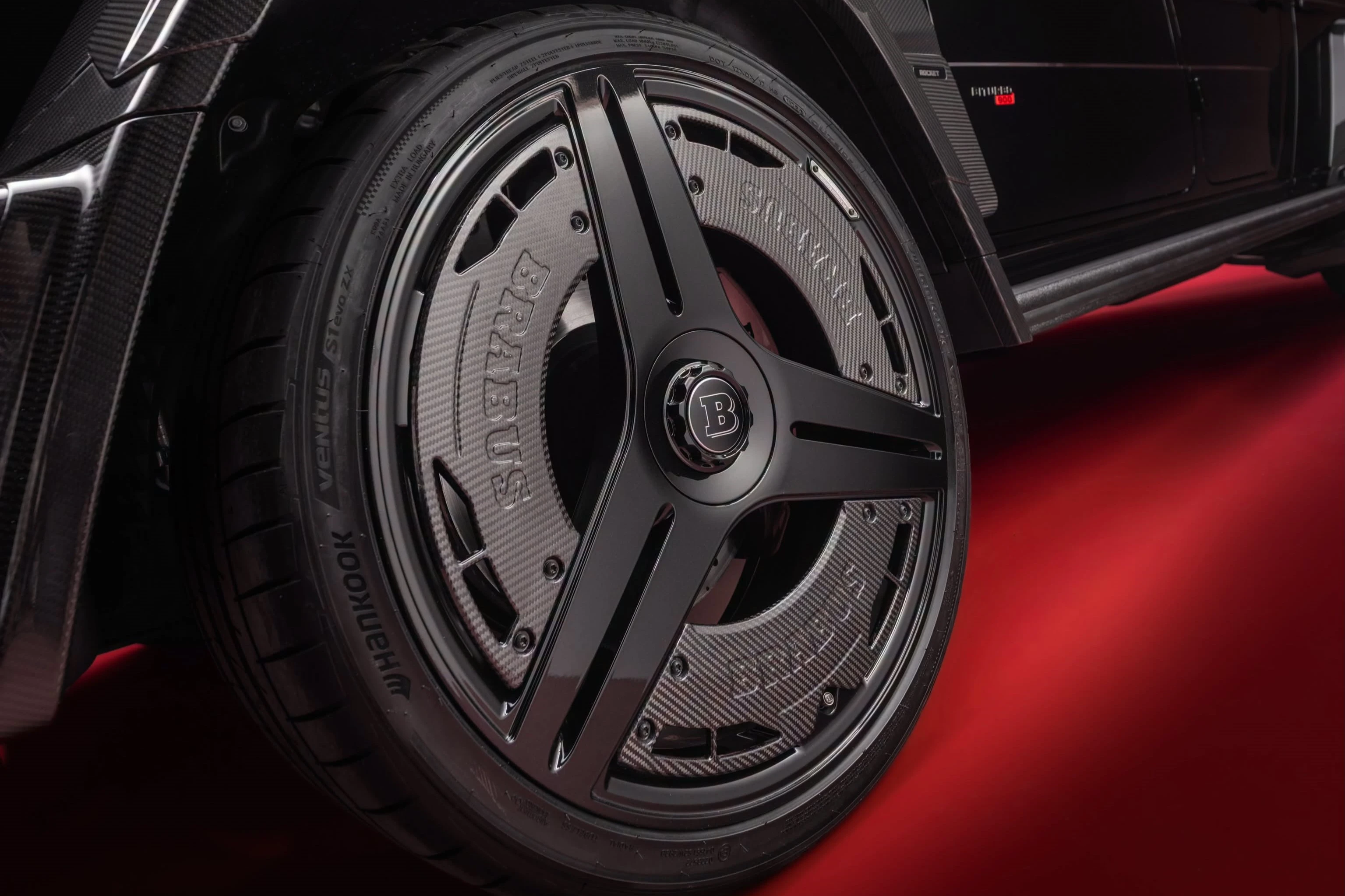 https://cdn-ab.spidersweb.pl/2026/10/brabus-p-900-rocket-edition-2026-premiera-8.jpeg
