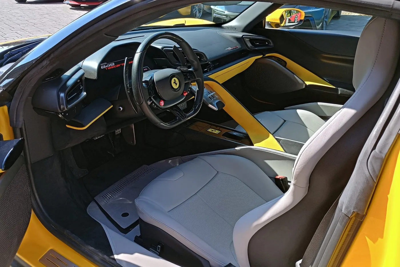 https://cdn-ab.spidersweb.pl/2026/10/ferrari-849-testarossa-pierwsza-jazda-13.jpg