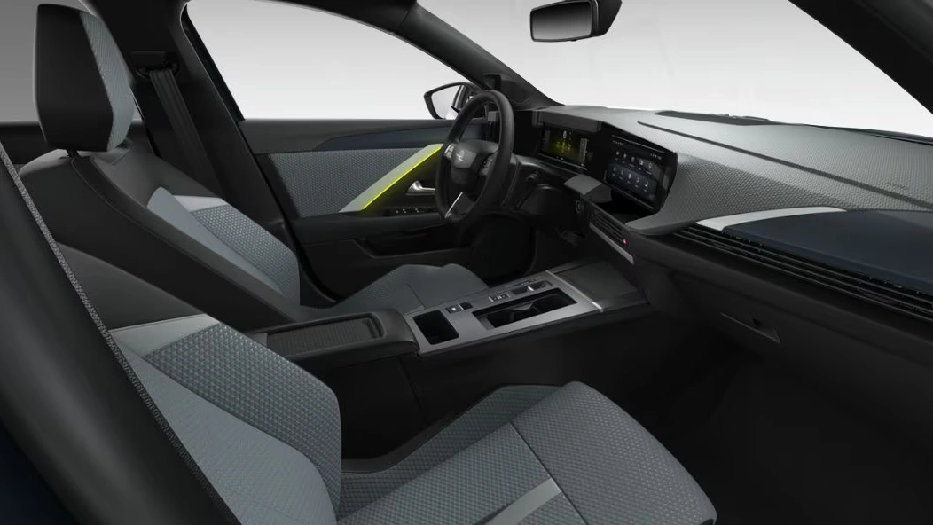 https://cdn-ab.spidersweb.pl/2026/10/opel-astra-bieda-edition-4.jpg