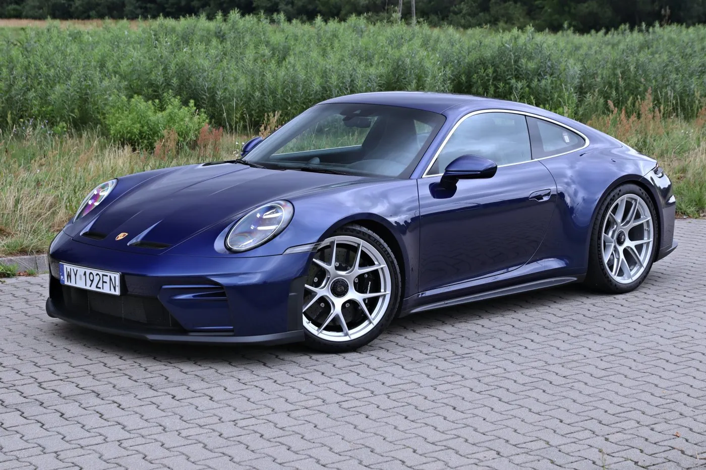 https://cdn-ab.spidersweb.pl/2026/10/porsche-911-gt3-touring-2026-test-sylwetka4.jpg