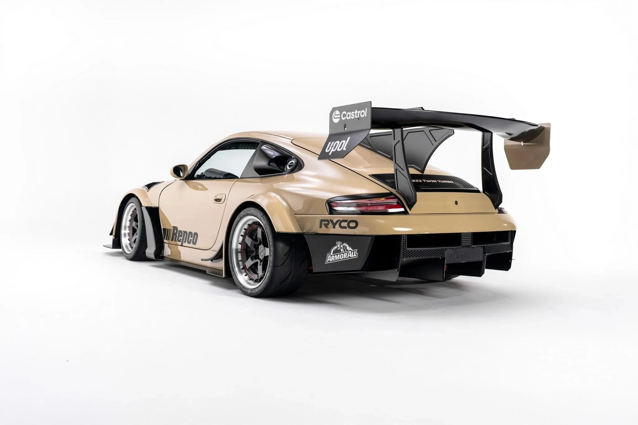 https://cdn-ab.spidersweb.pl/2026/10/porsche-911-repco-933-tyl.jpg