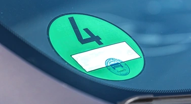 Zielona naklejka znika. Trzeba mieć właściwe auto